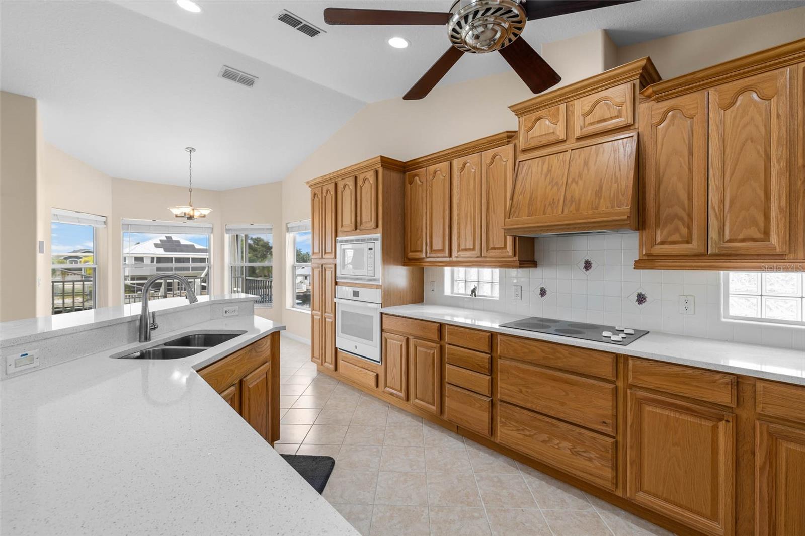 Image 12 of 55 For 4187 Diaz Court