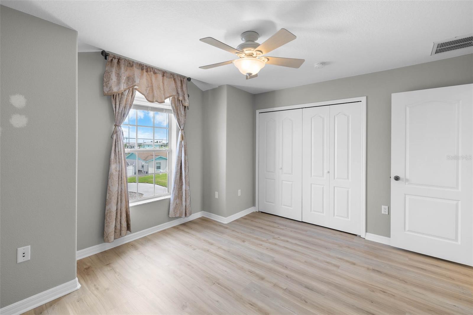 Image 18 of 55 For 4187 Diaz Court