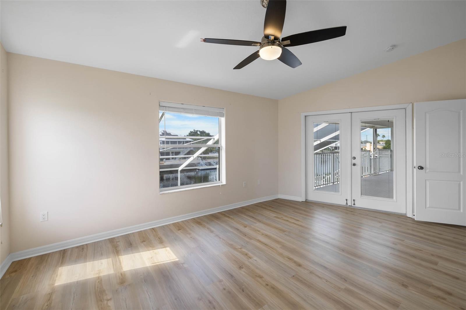 Image 21 of 55 For 4187 Diaz Court