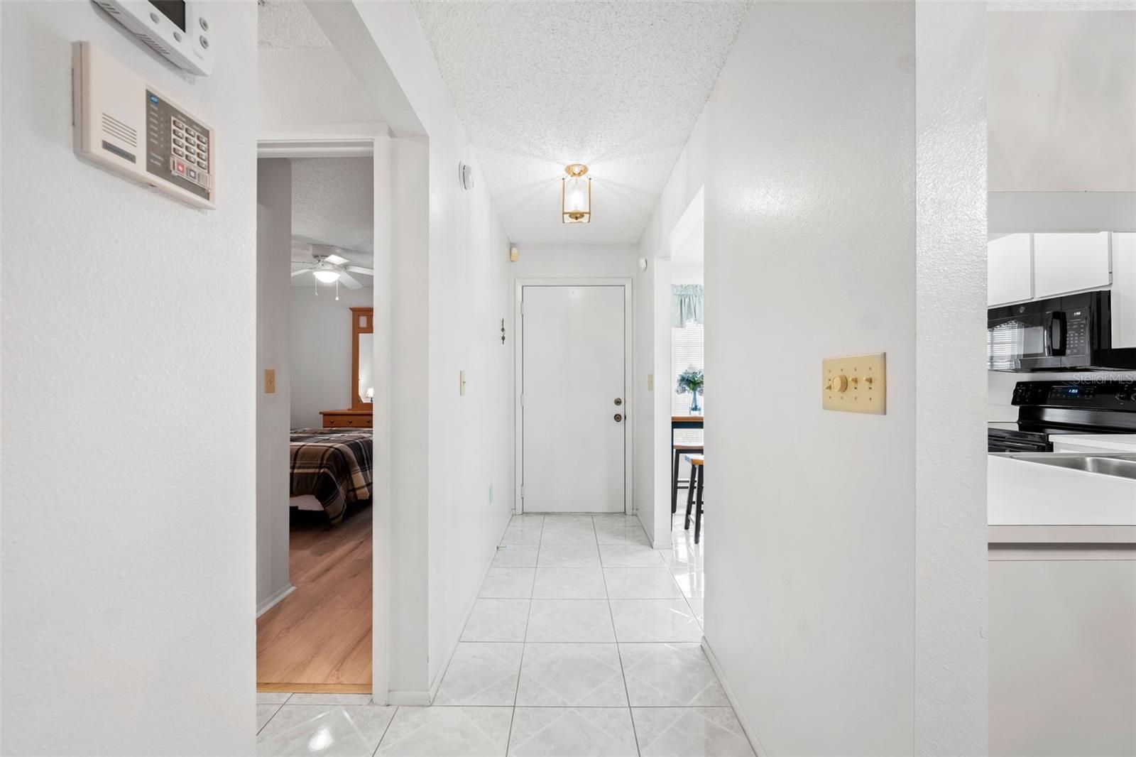 Image 3 of 17 For 4557 Glen Hollow