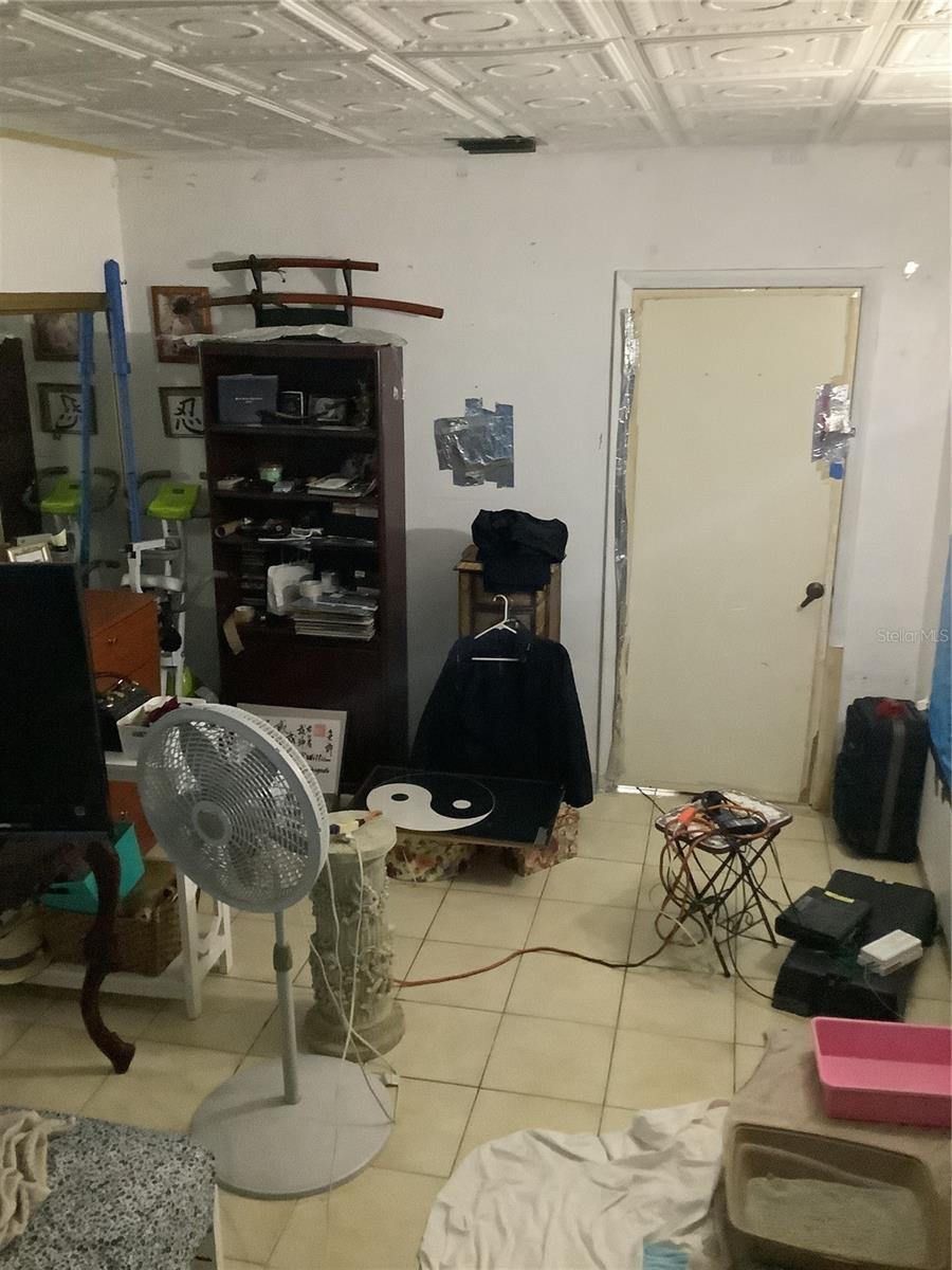 Image 24 of 33 For 1906 17th Court