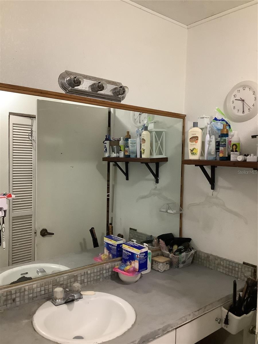 Image 30 of 33 For 1906 17th Court