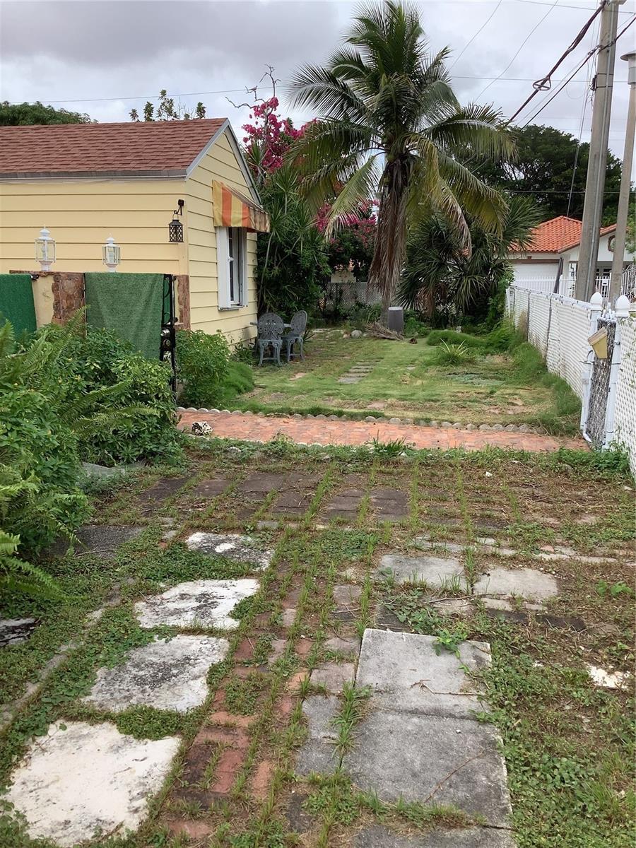 Image 5 of 33 For 1906 17th Court