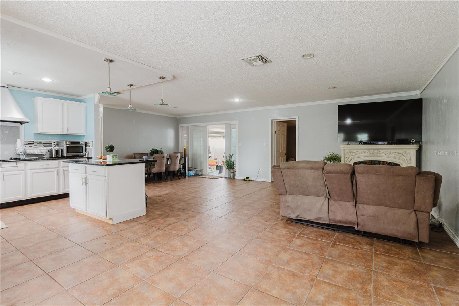 Image 4 of 8 For 7200 8th Street N