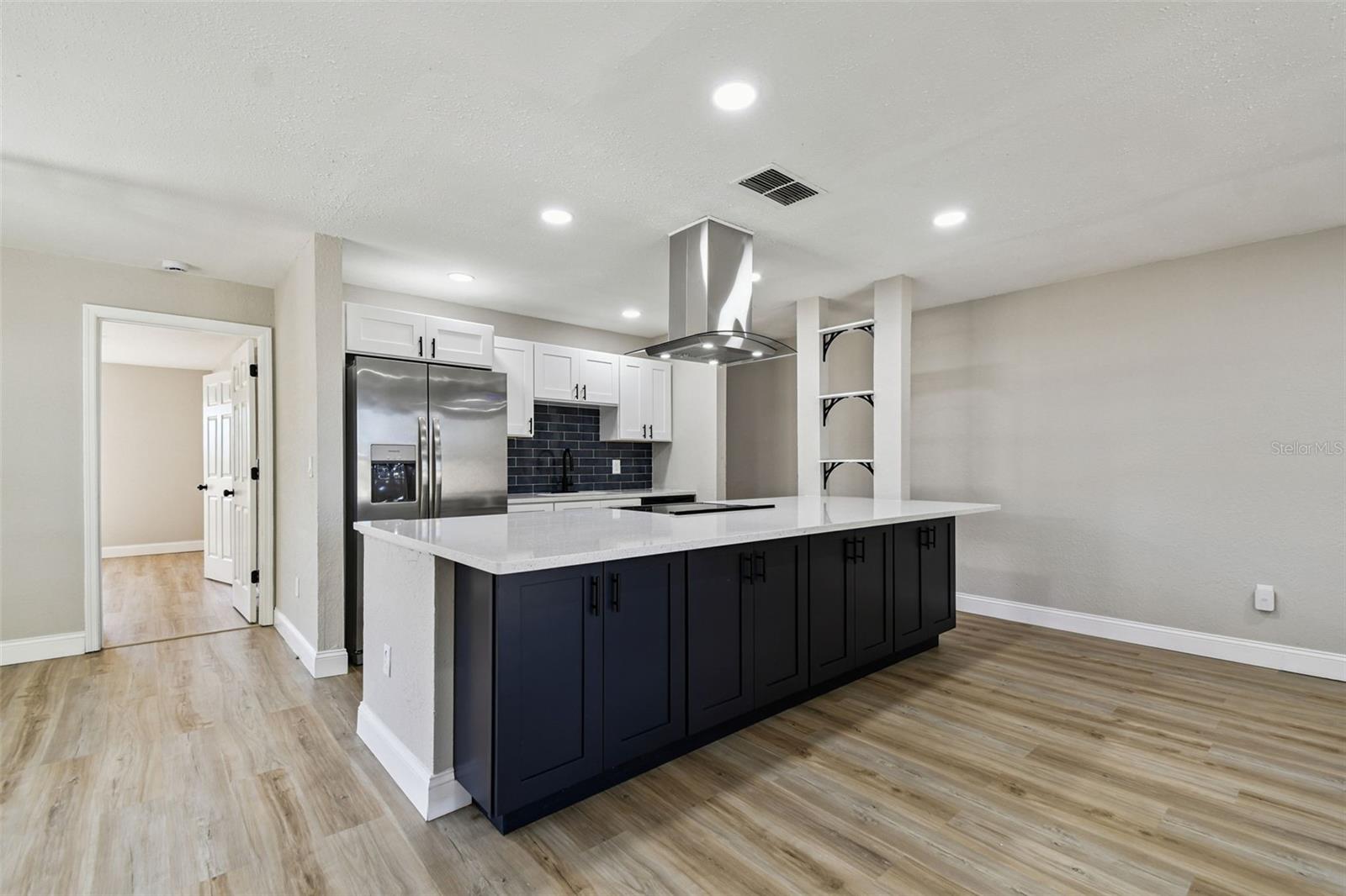 Image 14 of 60 For 1718 Green Ridge Road