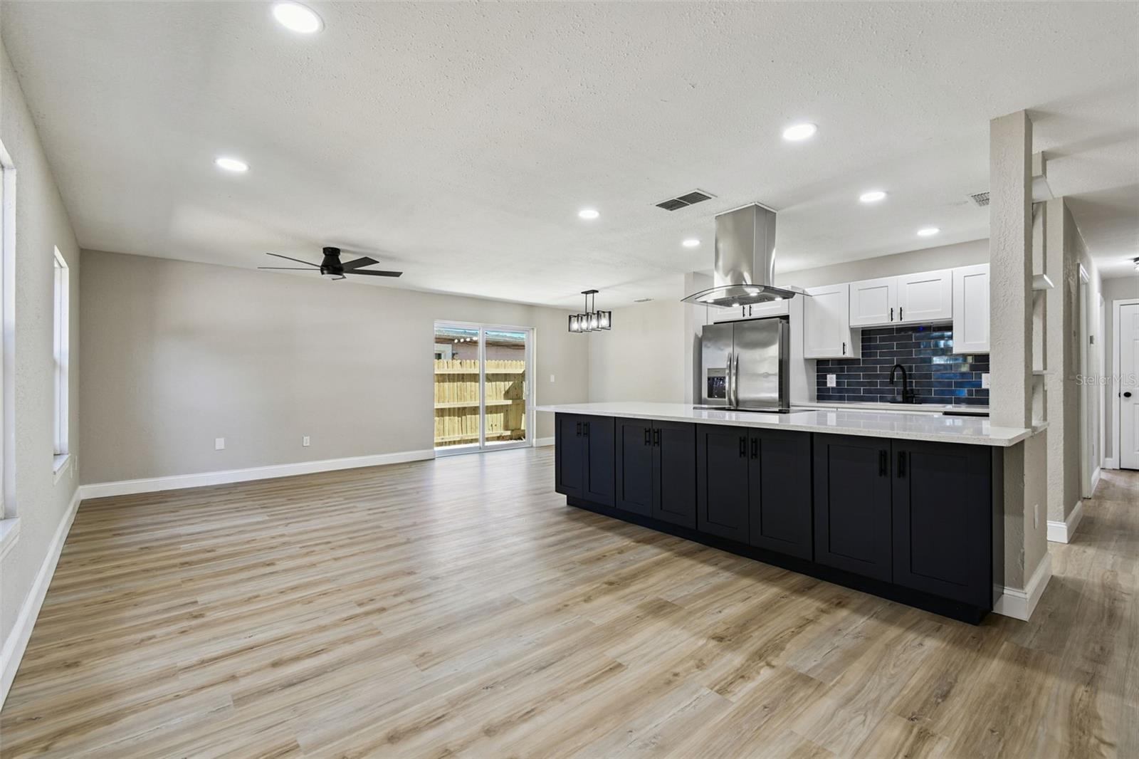 Image 15 of 60 For 1718 Green Ridge Road