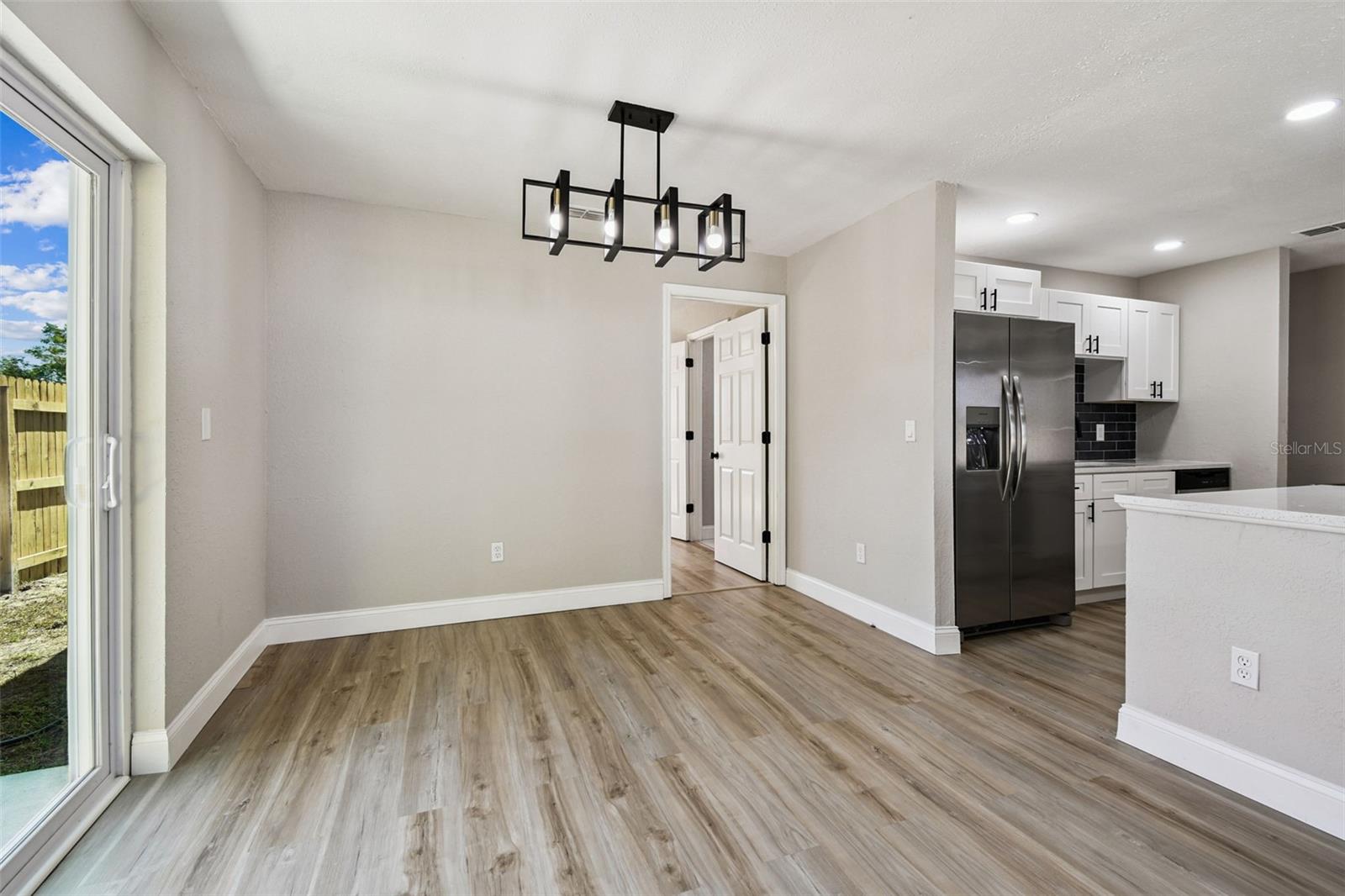 Image 24 of 60 For 1718 Green Ridge Road