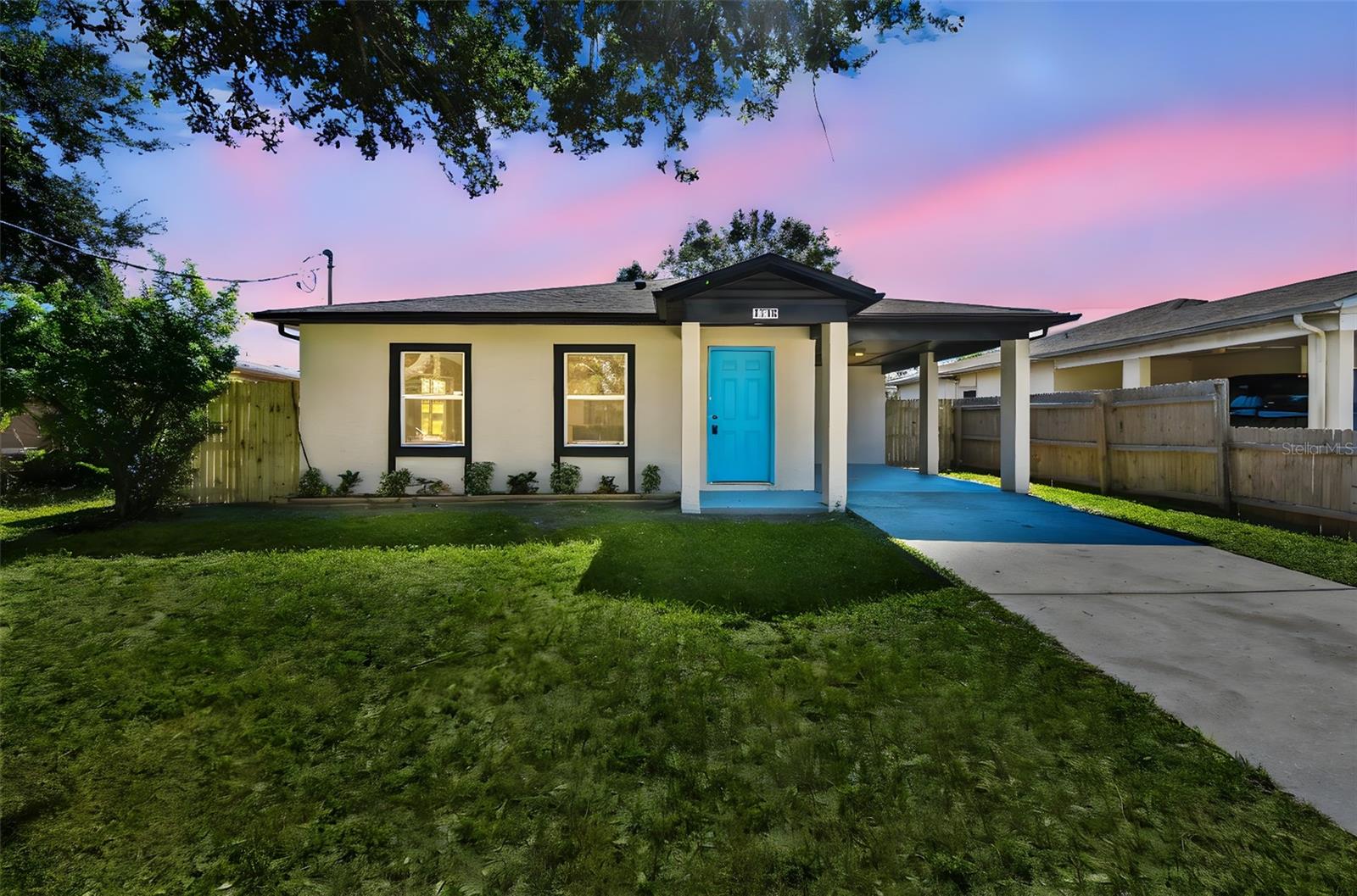 Image 3 of 60 For 1718 Green Ridge Road