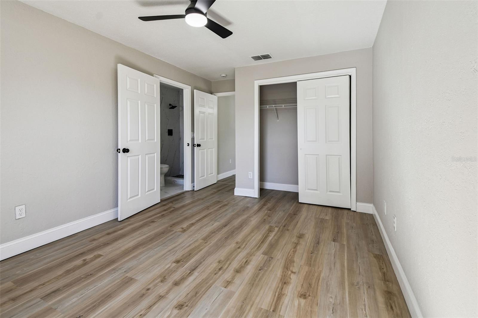 Image 30 of 60 For 1718 Green Ridge Road