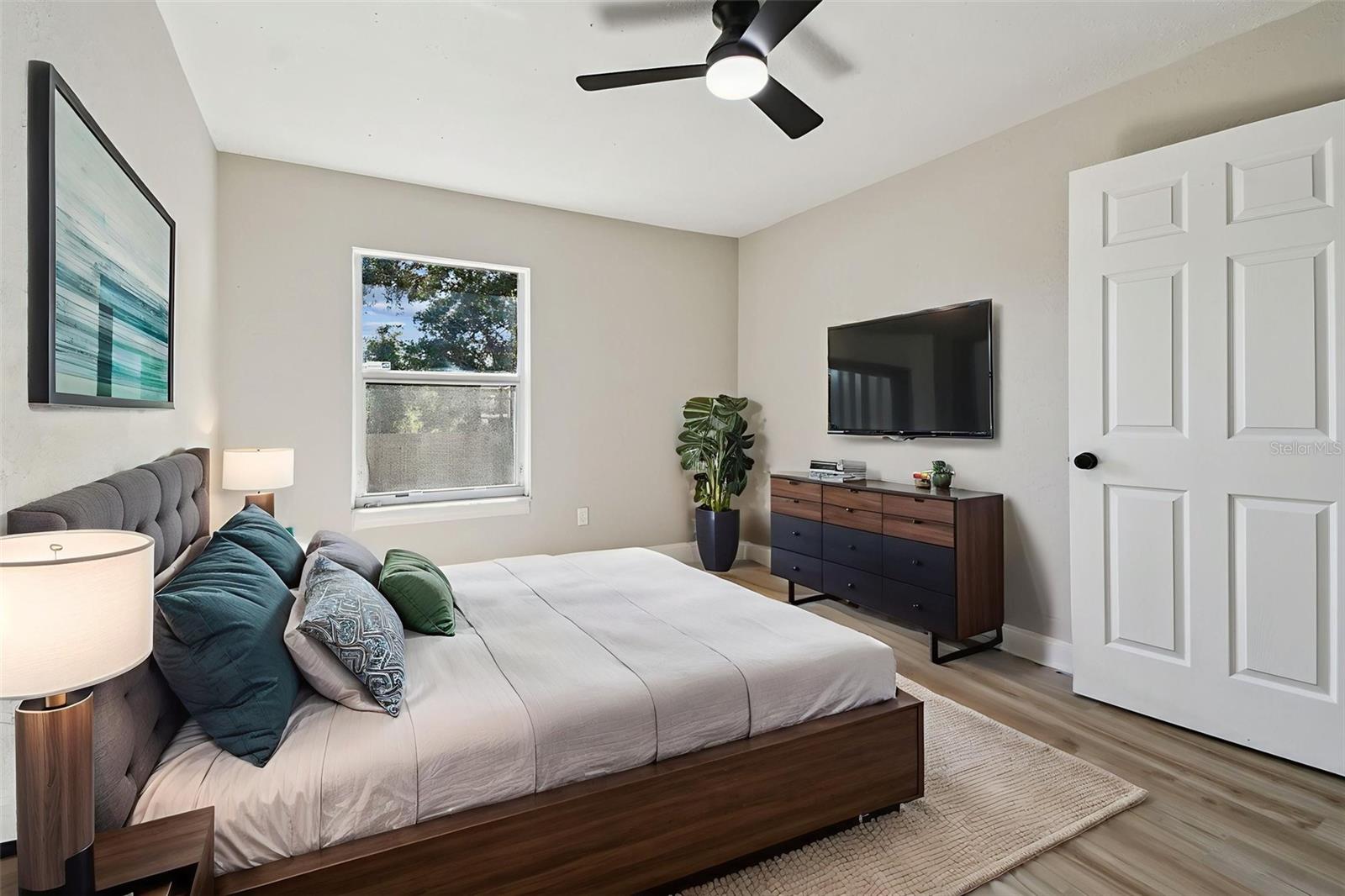 Image 31 of 60 For 1718 Green Ridge Road