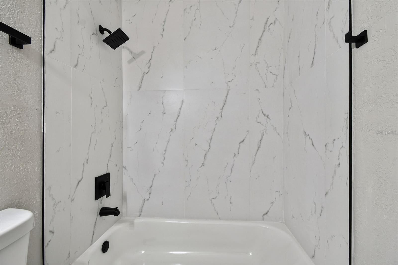 Image 34 of 60 For 1718 Green Ridge Road