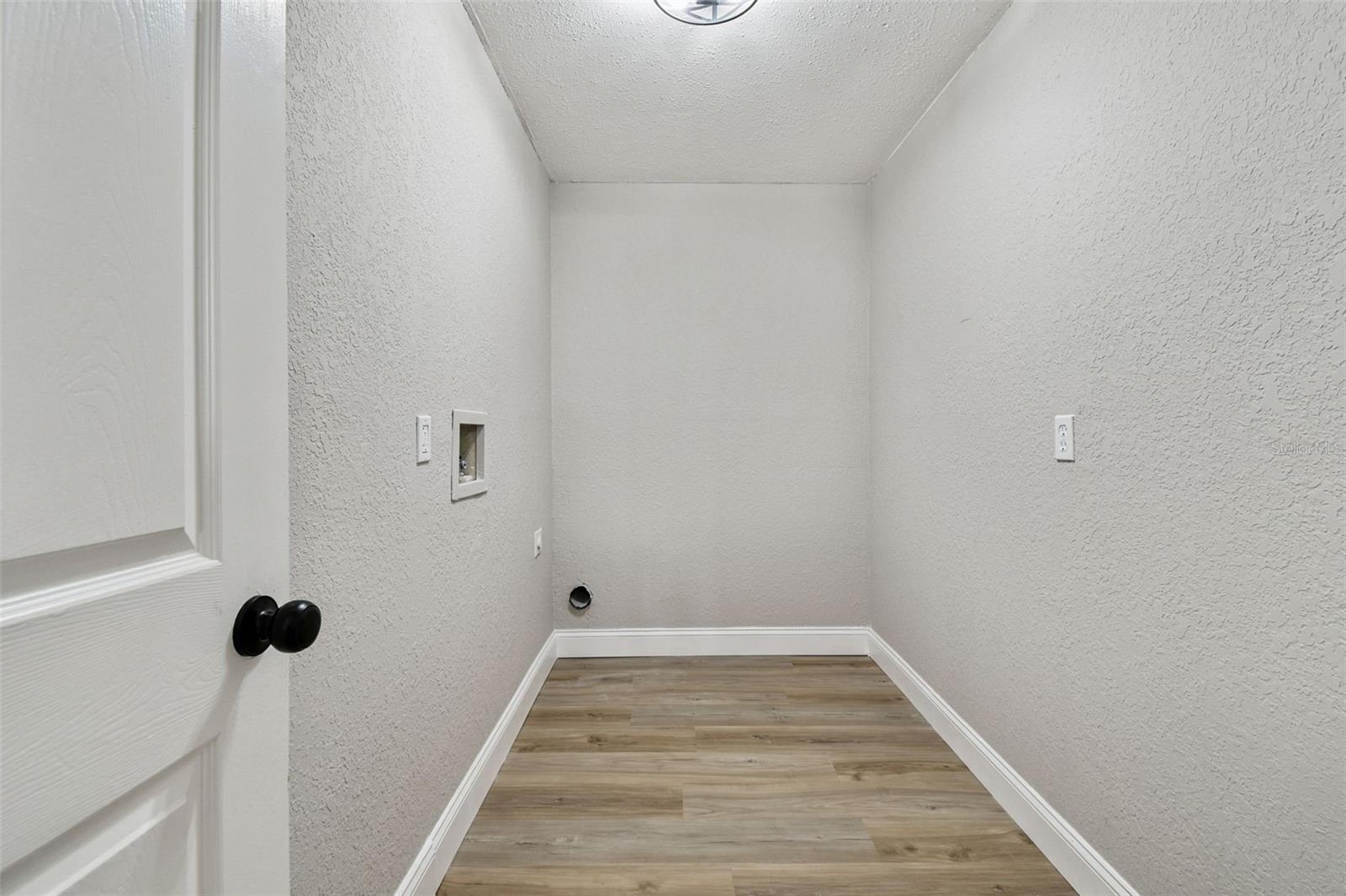 Image 45 of 60 For 1718 Green Ridge Road