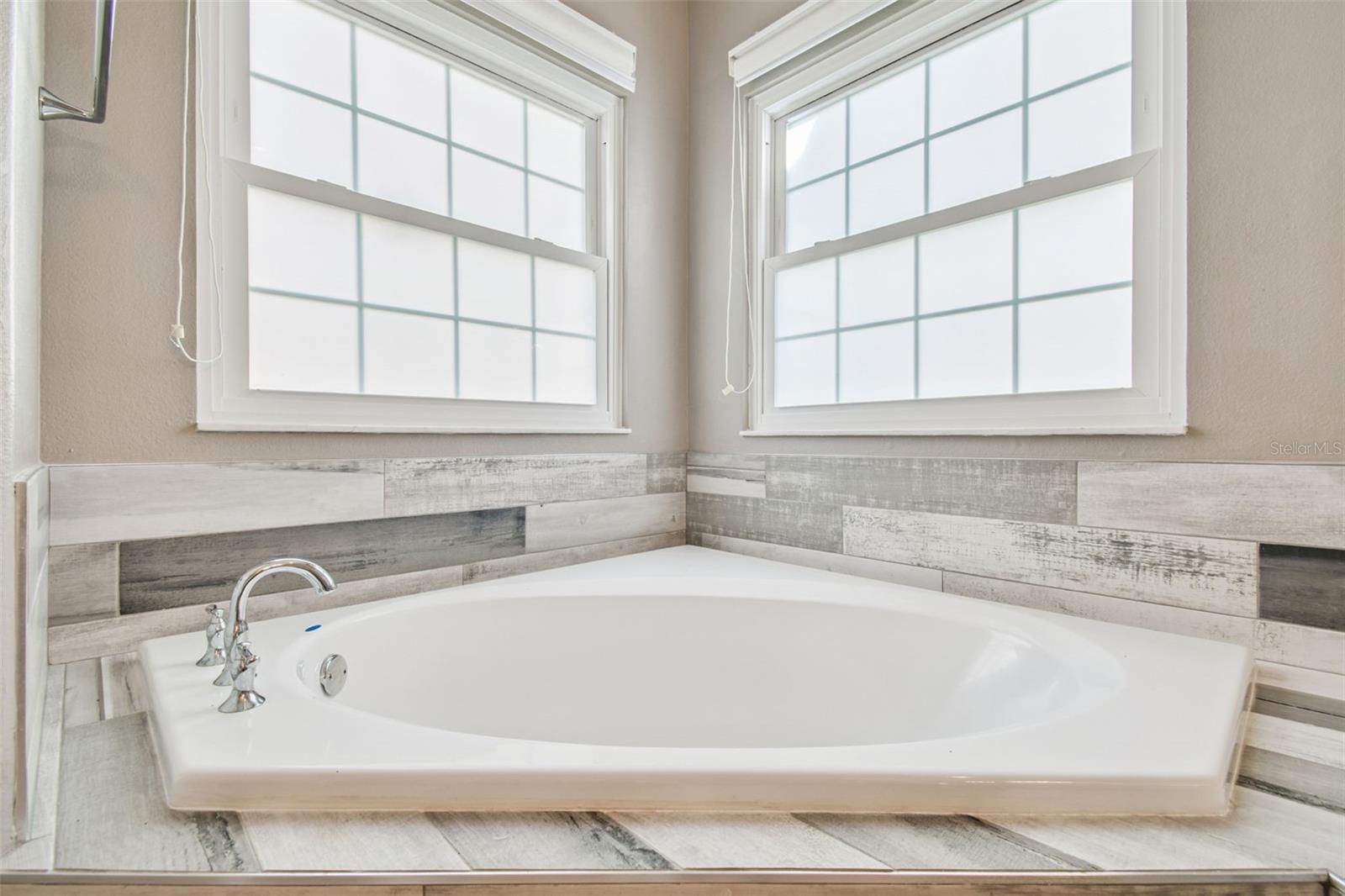 Image 39 of 76 For 12803 Darby Ridge Drive