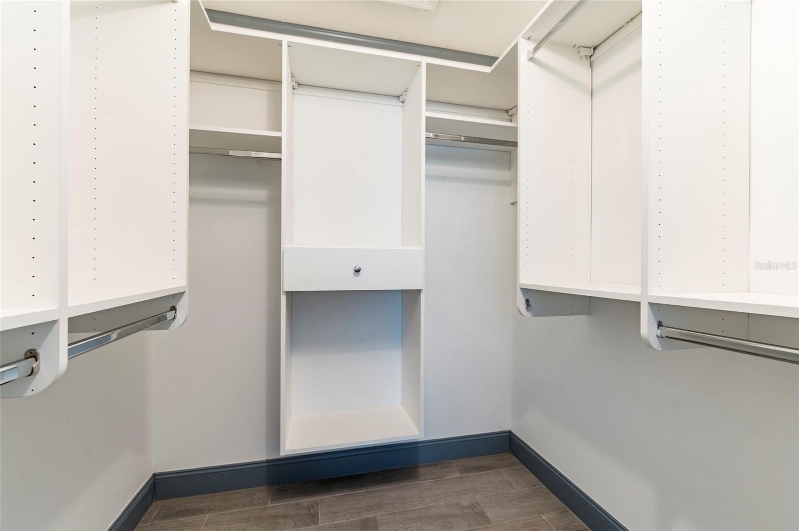 Image 20 of 27 For 2275 62nd Avenue N 5202