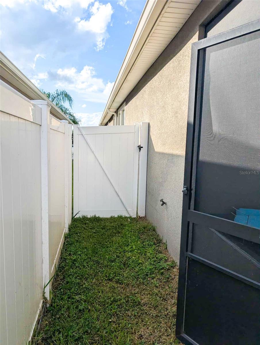 Image 29 of 32 For 2862 Sera Bella Way