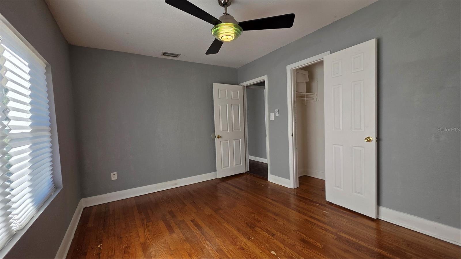 Image 11 of 32 For 936 Shadowlawn Avenue