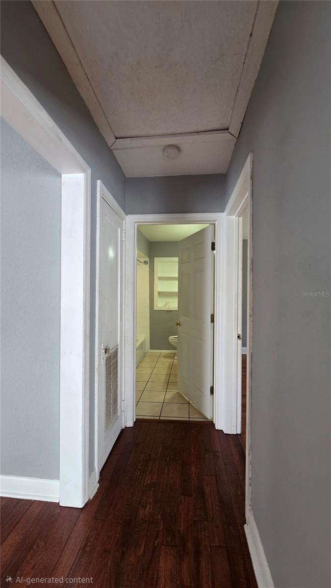 Image 6 of 32 For 936 Shadowlawn Avenue