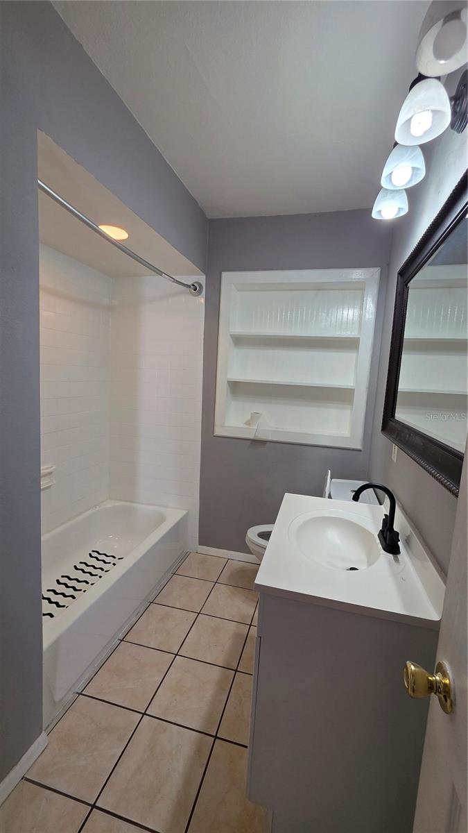 Image 7 of 32 For 936 Shadowlawn Avenue