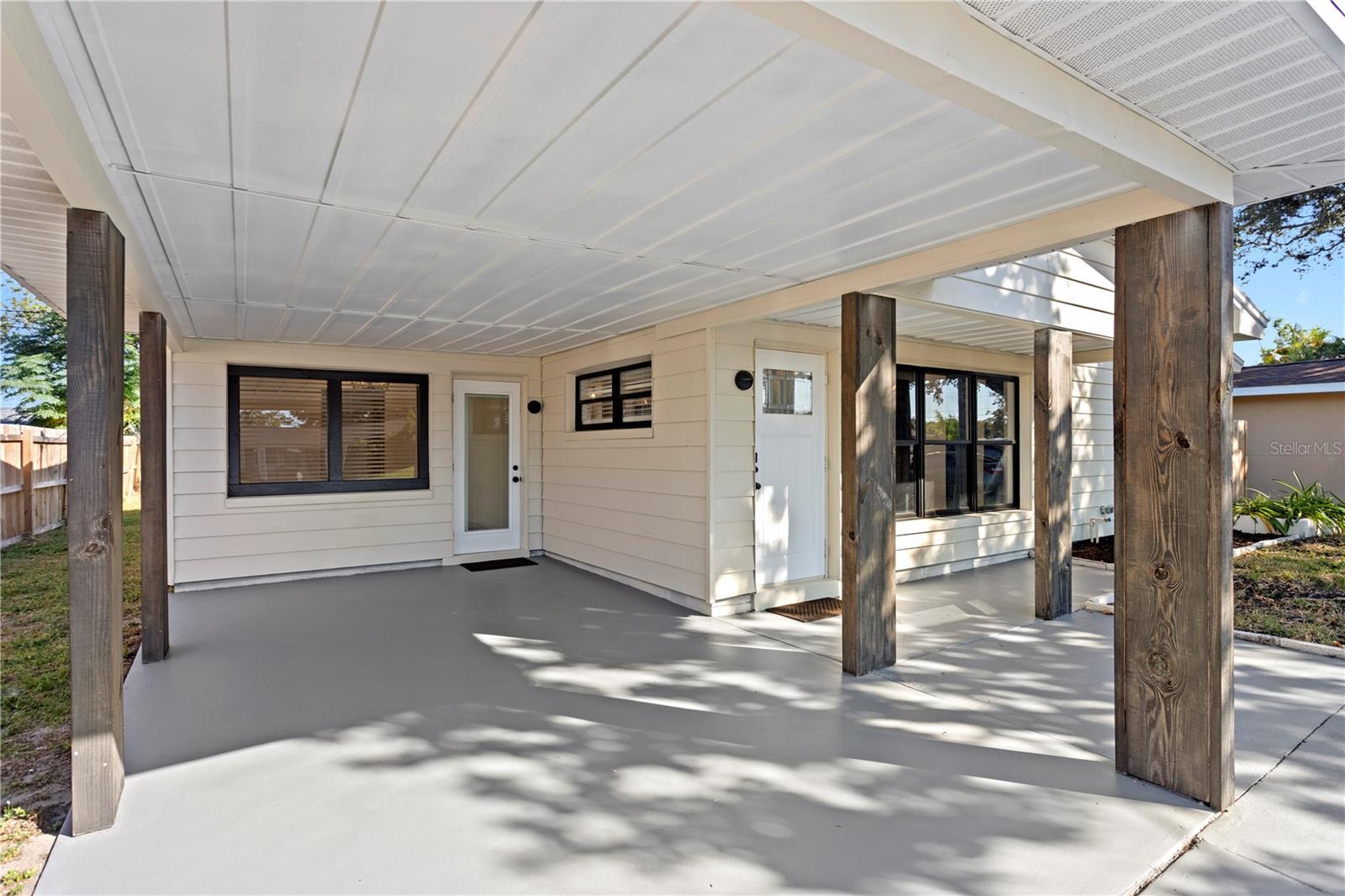 Image 2 of 23 For 10685 109th Street