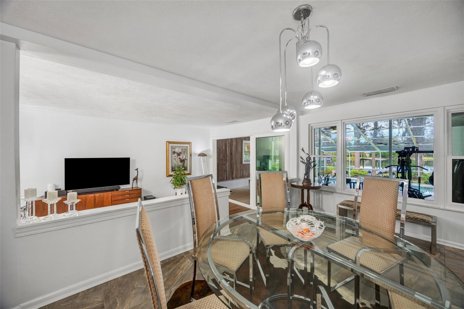 Image 12 of 43 For 18405 Tomlinson Drive