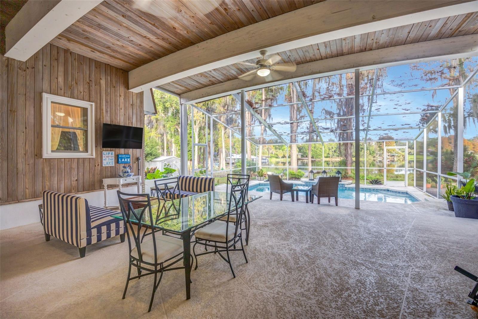 Image 33 of 43 For 18405 Tomlinson Drive