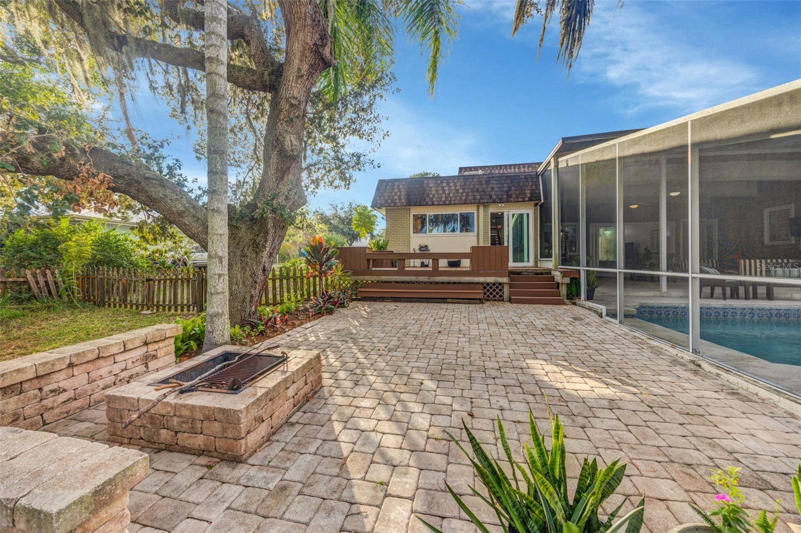 Image 38 of 43 For 18405 Tomlinson Drive