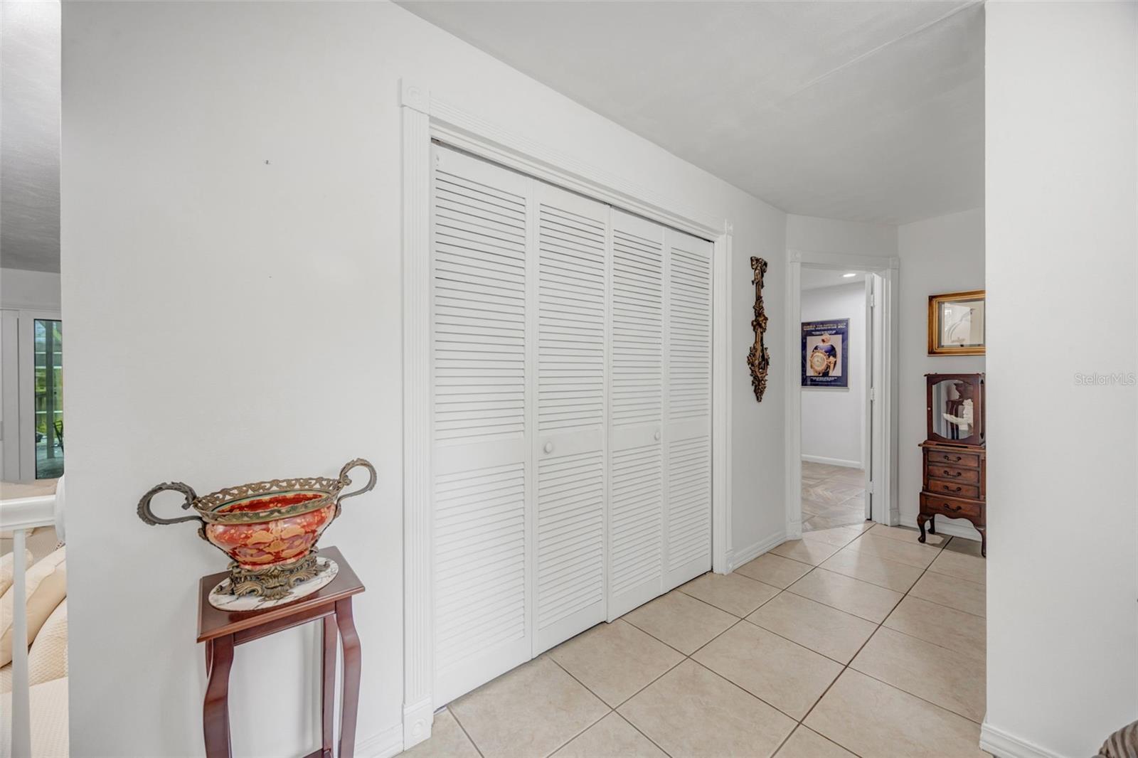 Image 6 of 43 For 18405 Tomlinson Drive