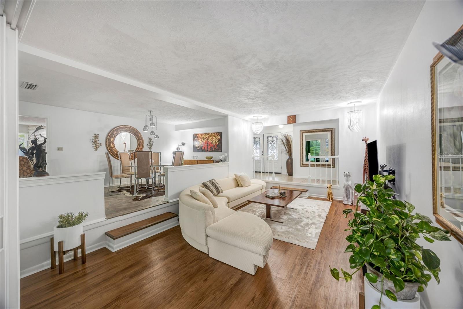 Image 9 of 43 For 18405 Tomlinson Drive