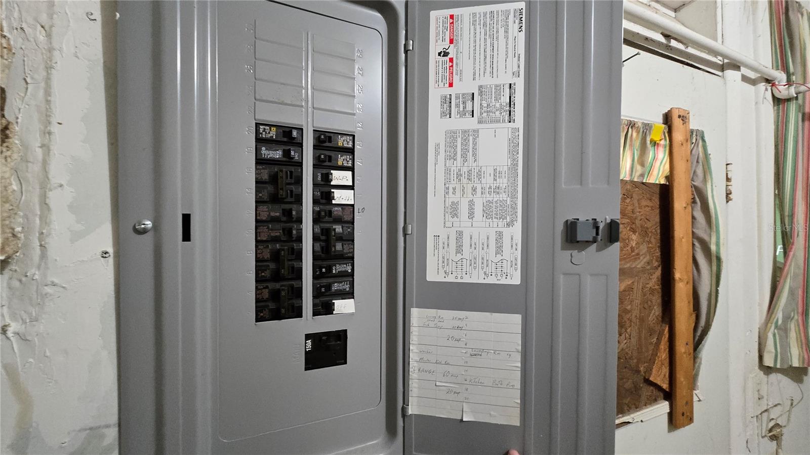 Image 10 of 100 For 18426 Powell Road