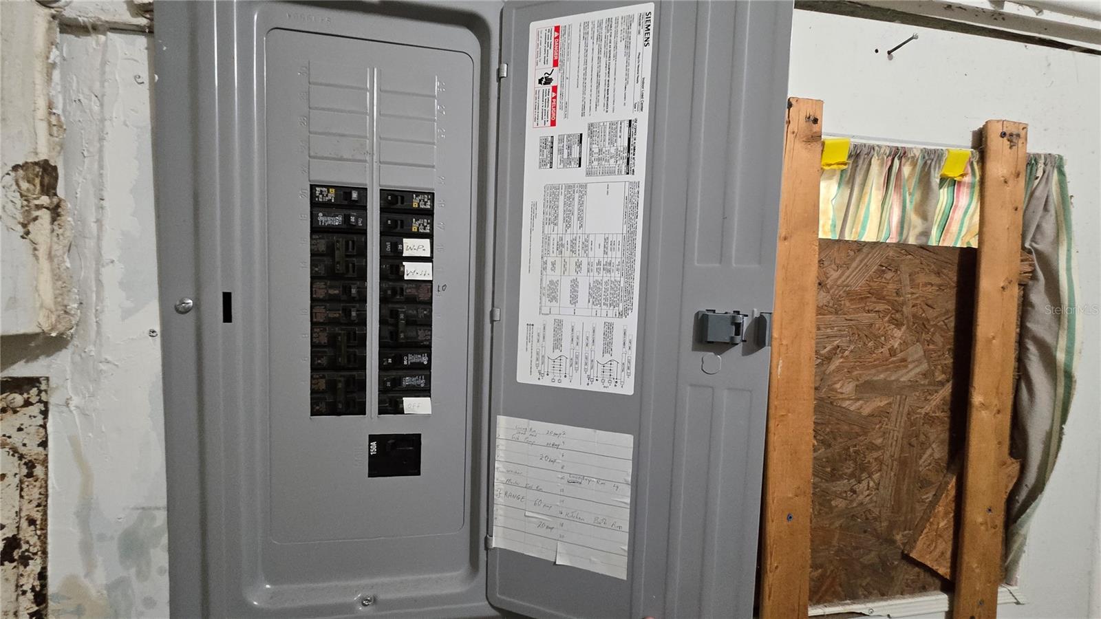 Image 59 of 100 For 18426 Powell Road