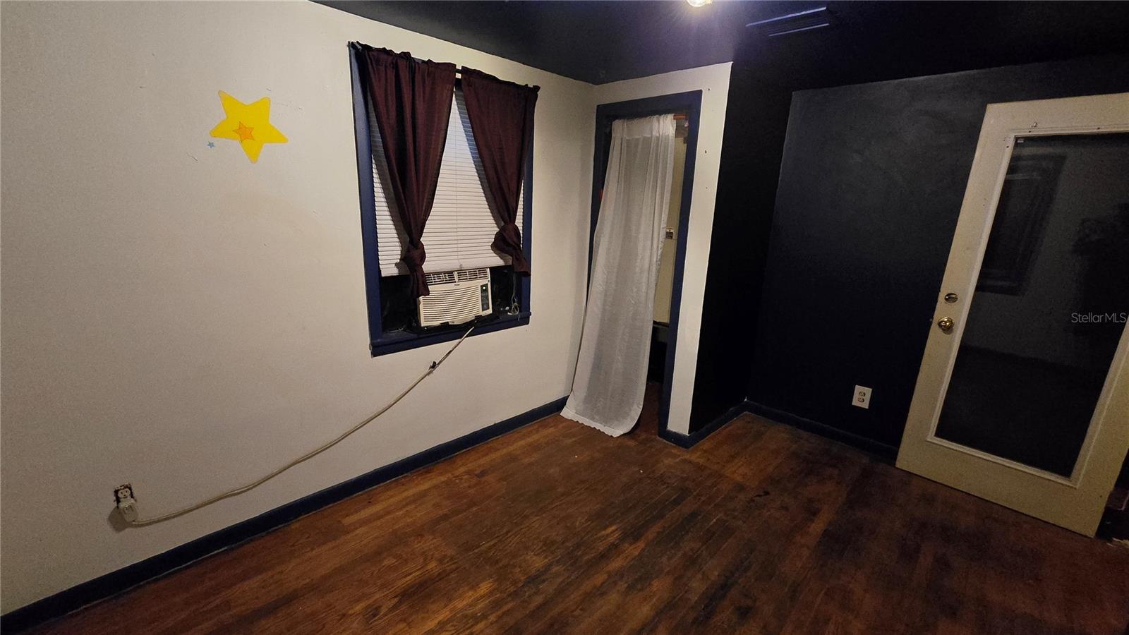 Image 68 of 100 For 18426 Powell Road