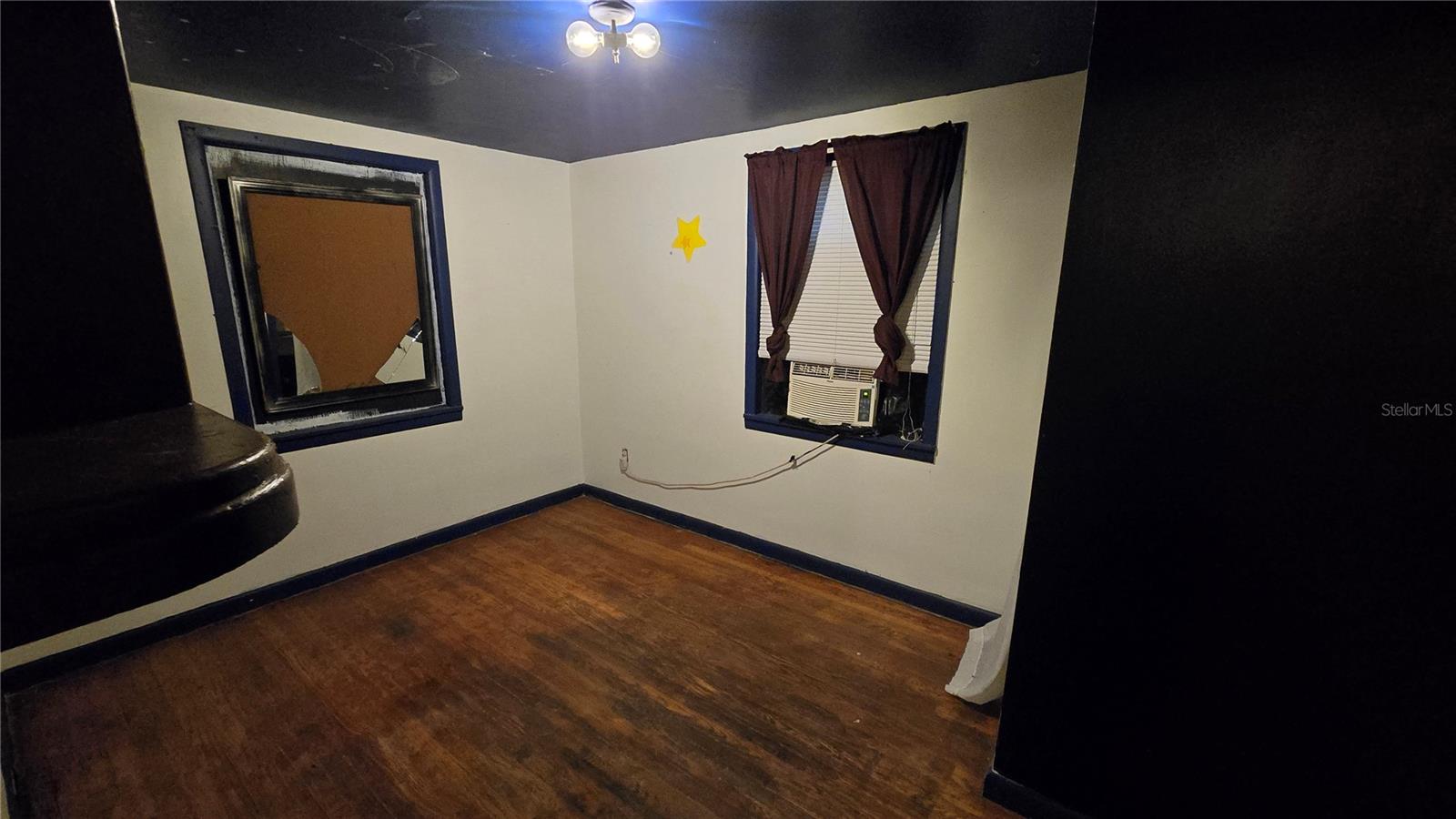 Image 69 of 100 For 18426 Powell Road