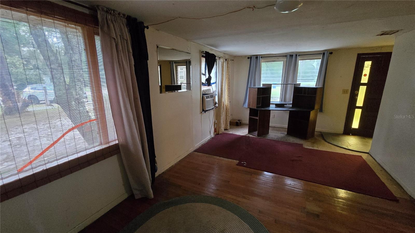 Image 75 of 100 For 18426 Powell Road