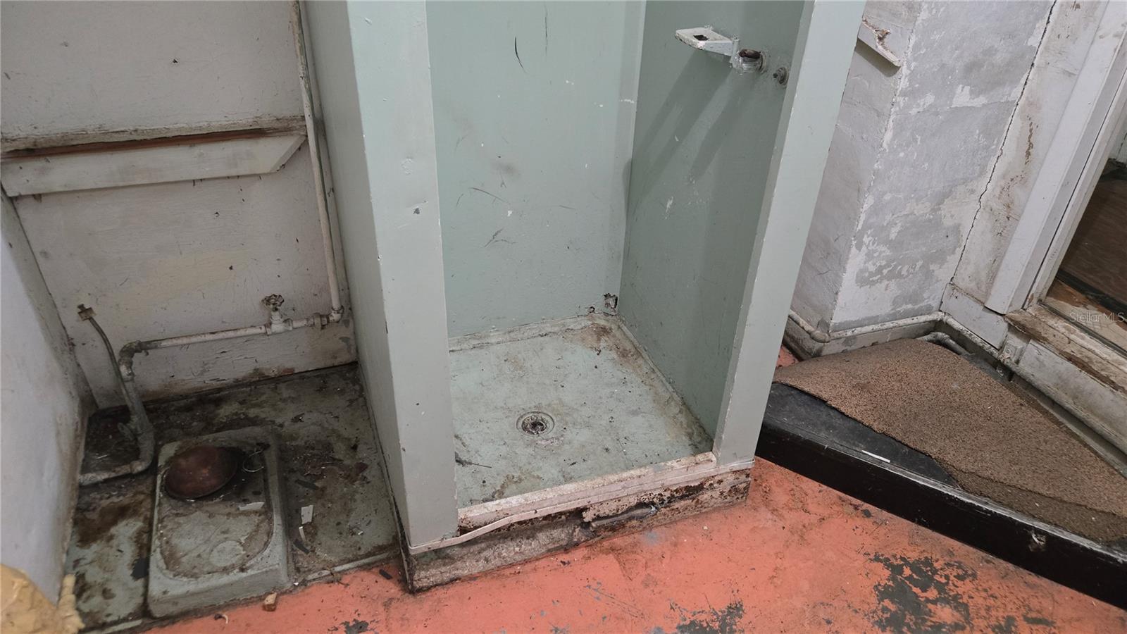 Image 85 of 100 For 18426 Powell Road