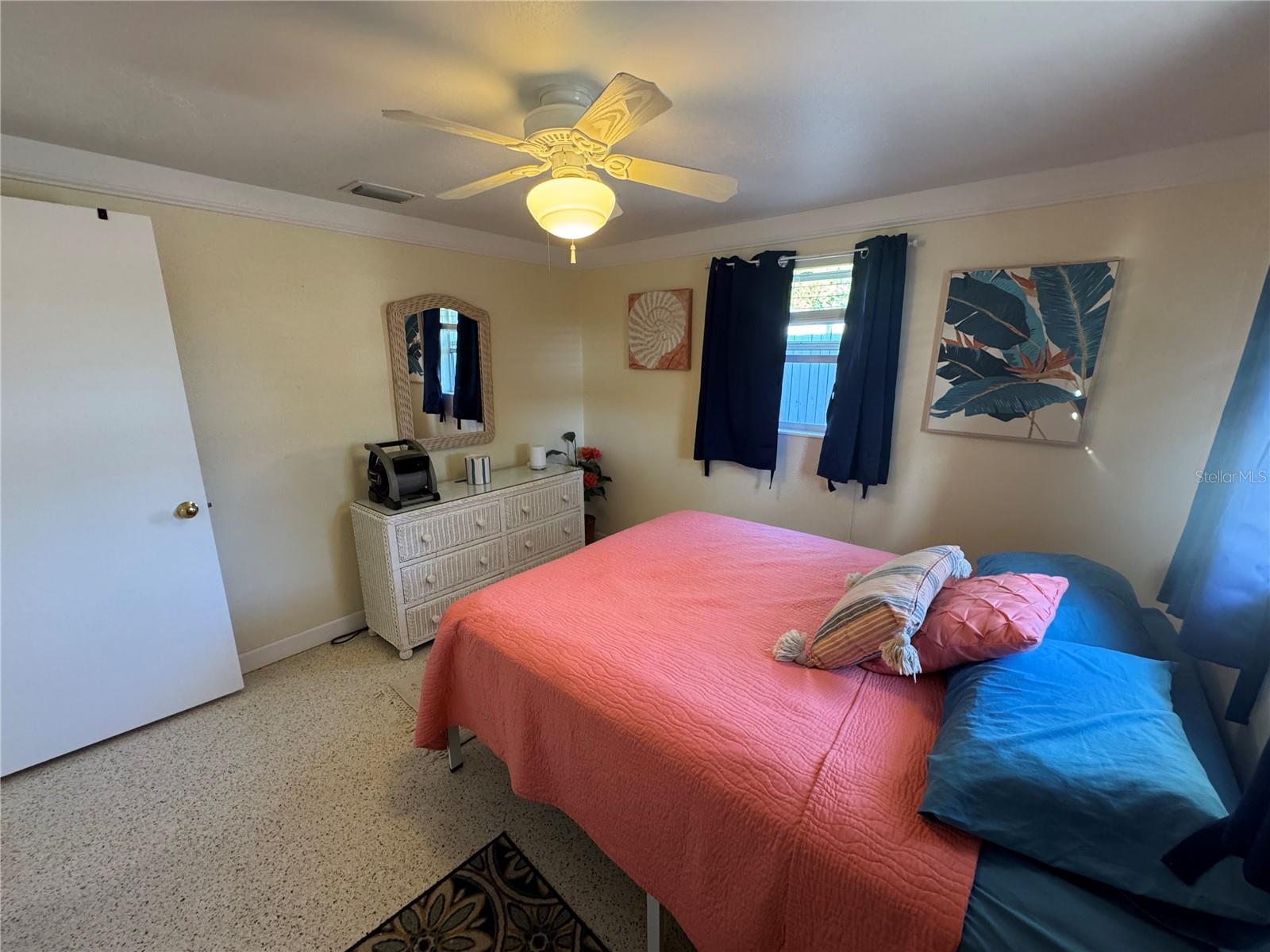 Image 32 of 44 For 4940 Picture Avenue