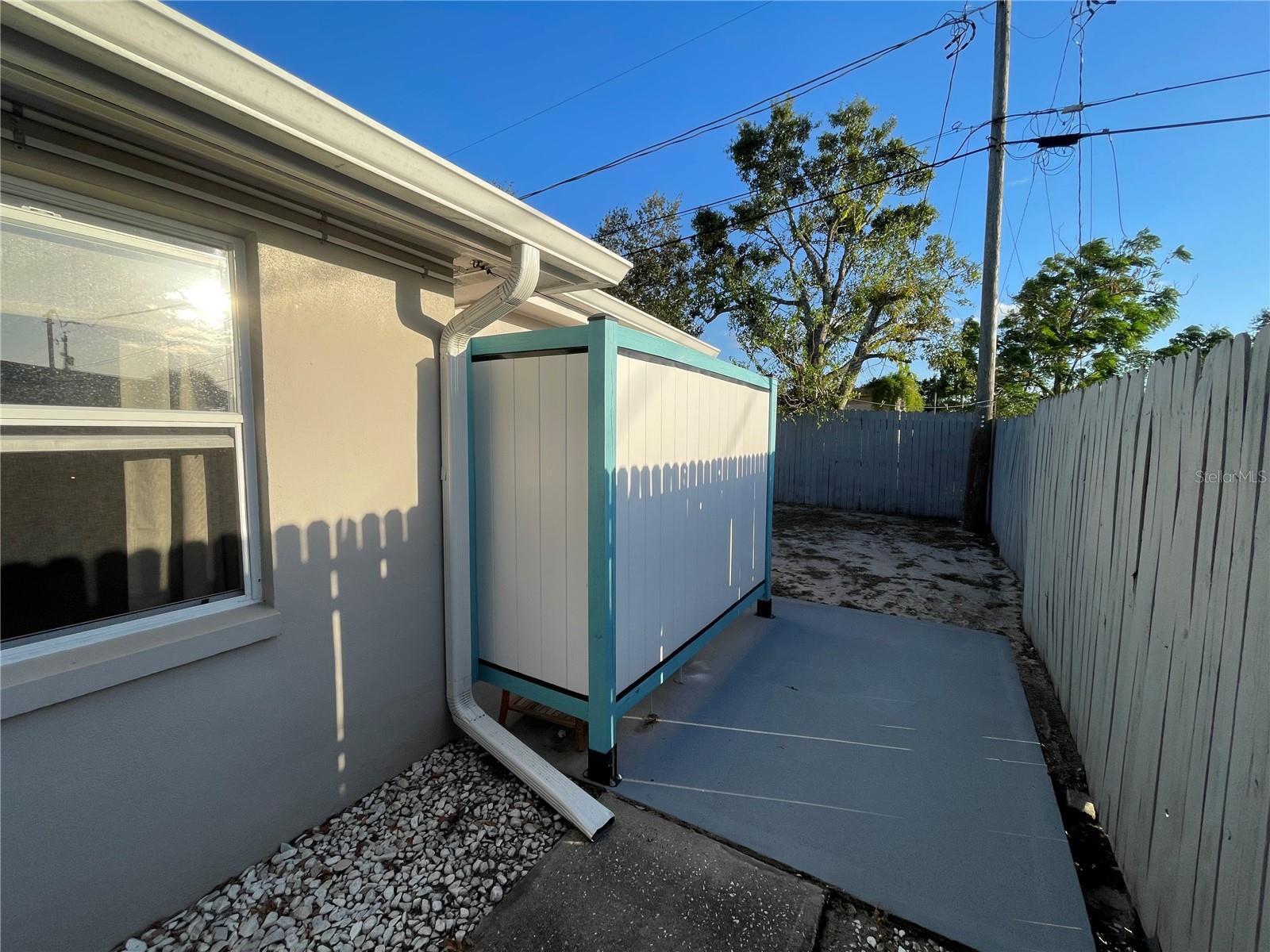 Image 42 of 44 For 4940 Picture Avenue