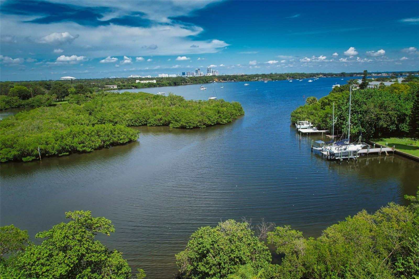 Image 17 of 24 For 430 39th Avenue S