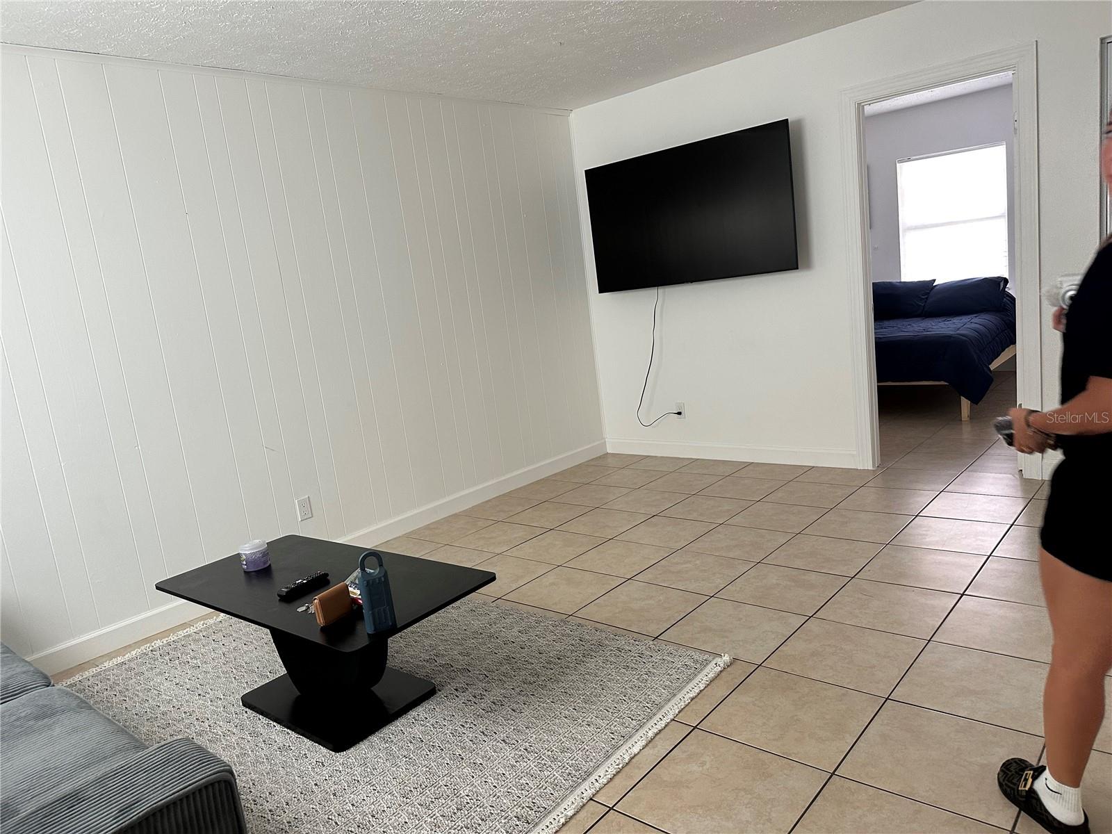 Image 2 of 9 For 1909 Green Street