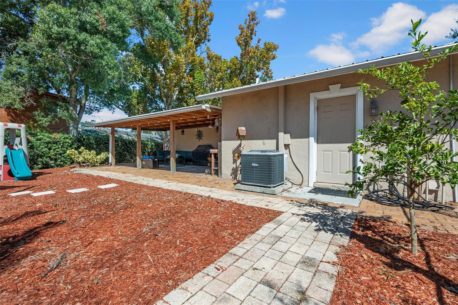 Image 23 of 33 For 5558 57th Way N