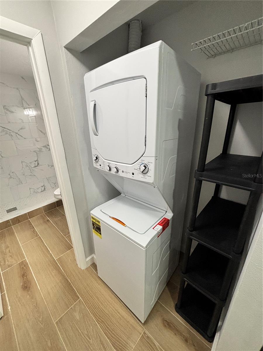 Image 16 of 23 For 14025 Village View Drive