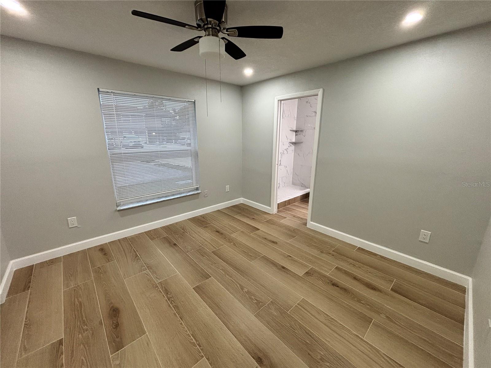 Image 20 of 23 For 14025 Village View Drive