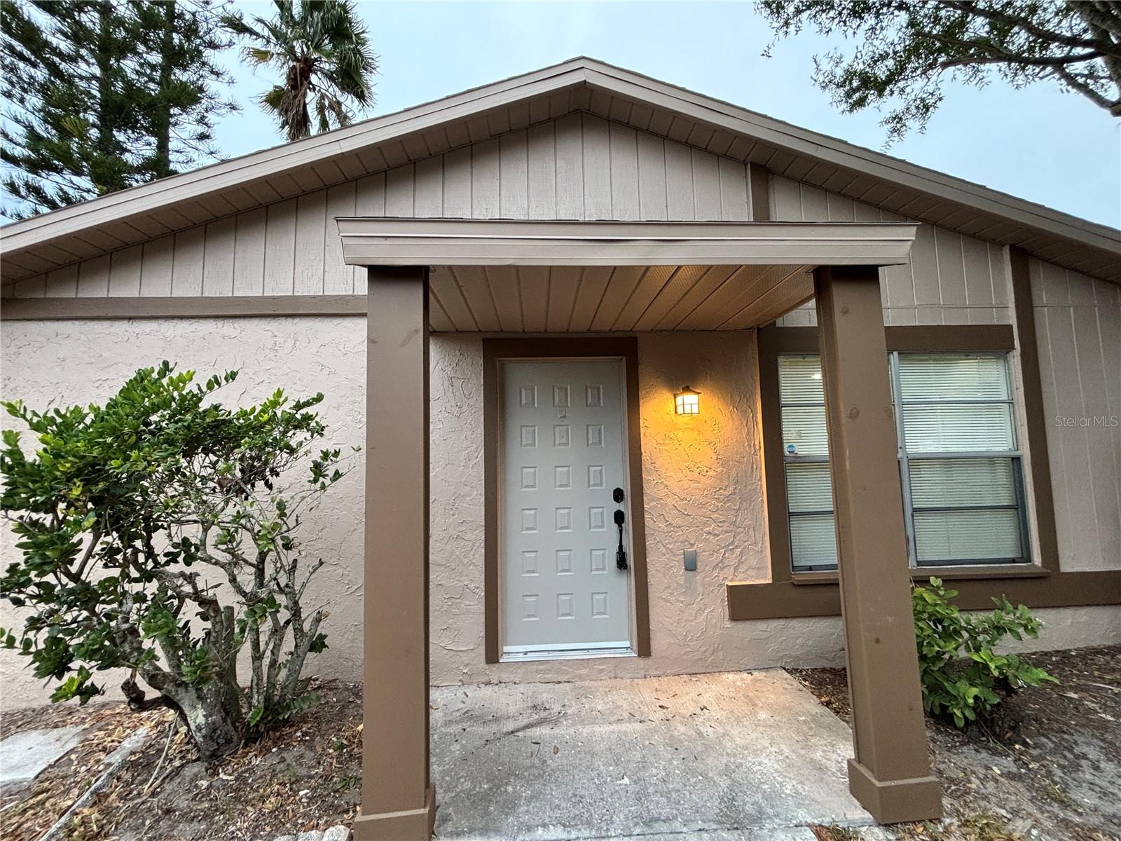 Image 5 of 23 For 14025 Village View Drive