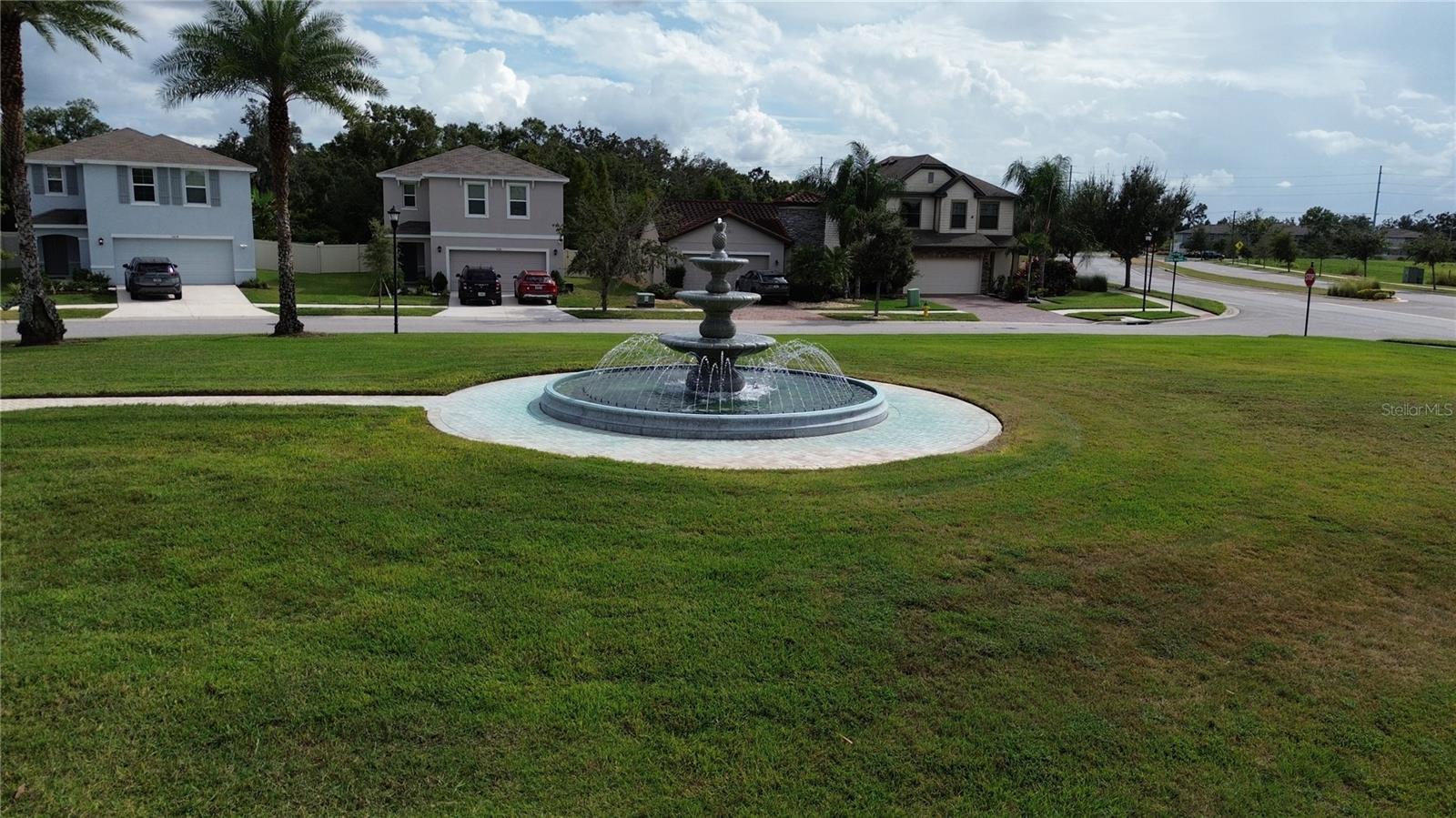 Image 13 of 54 For 5004 Bella Armonia Circle