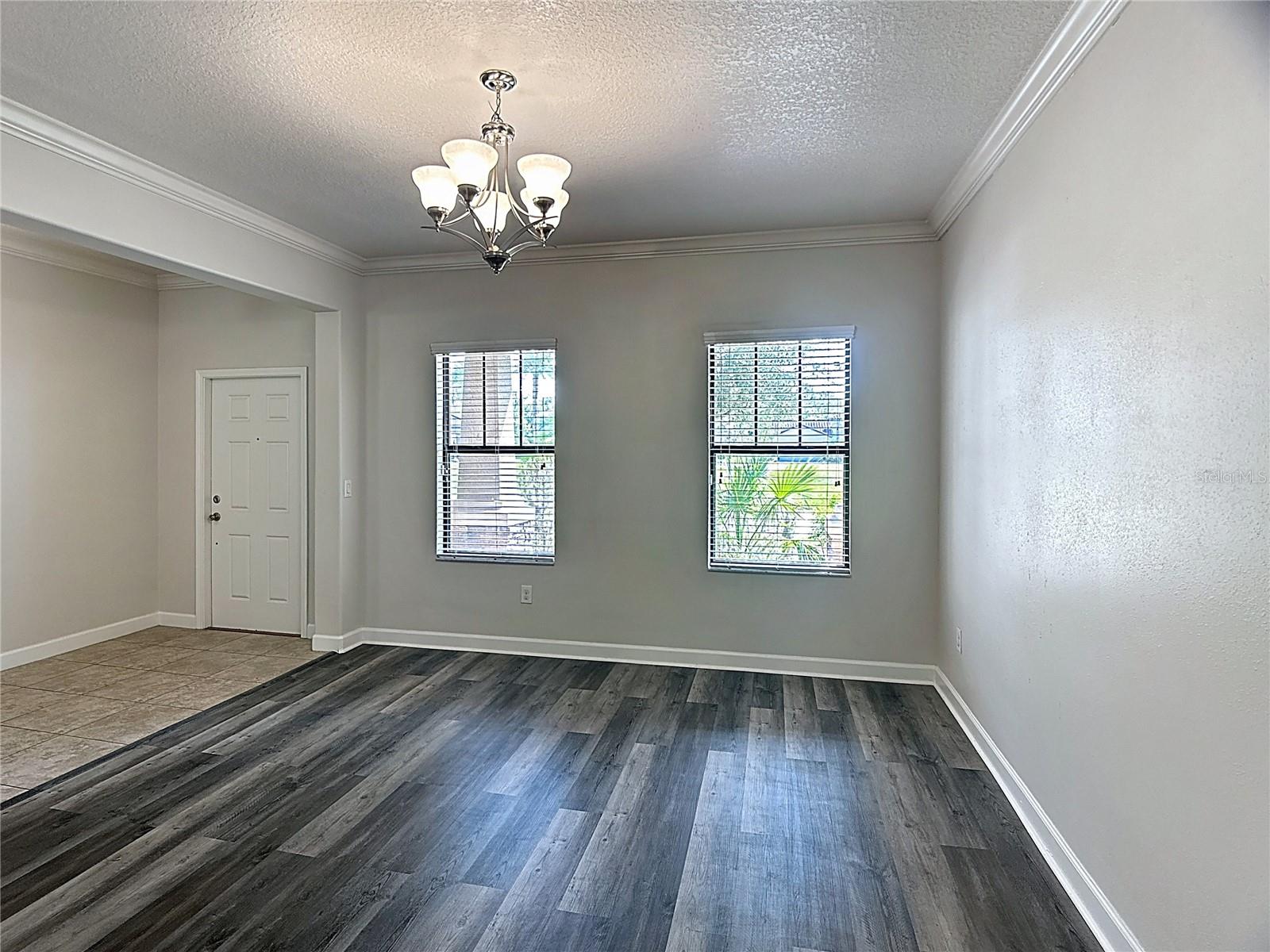 Image 22 of 54 For 5004 Bella Armonia Circle