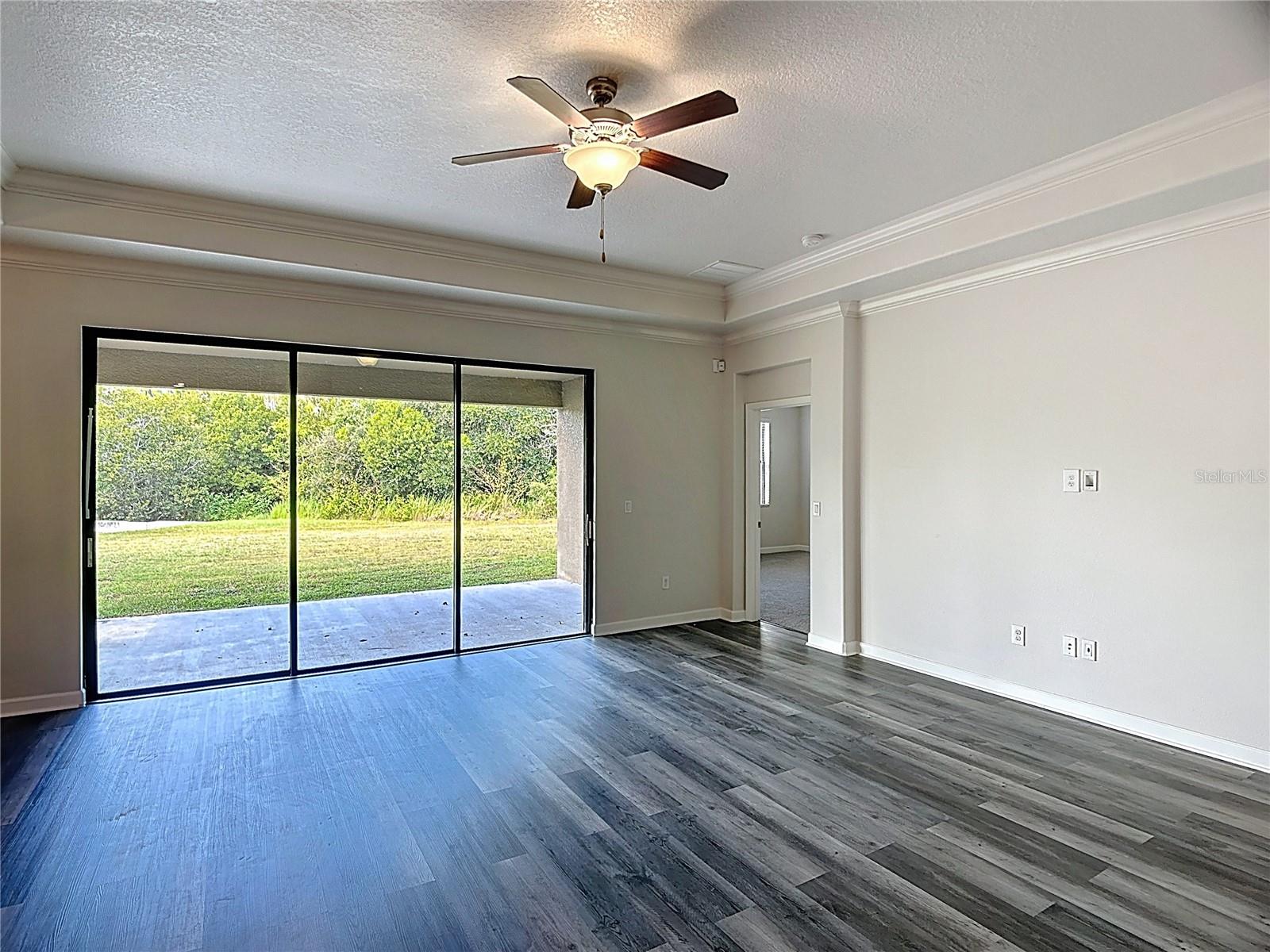 Image 29 of 54 For 5004 Bella Armonia Circle