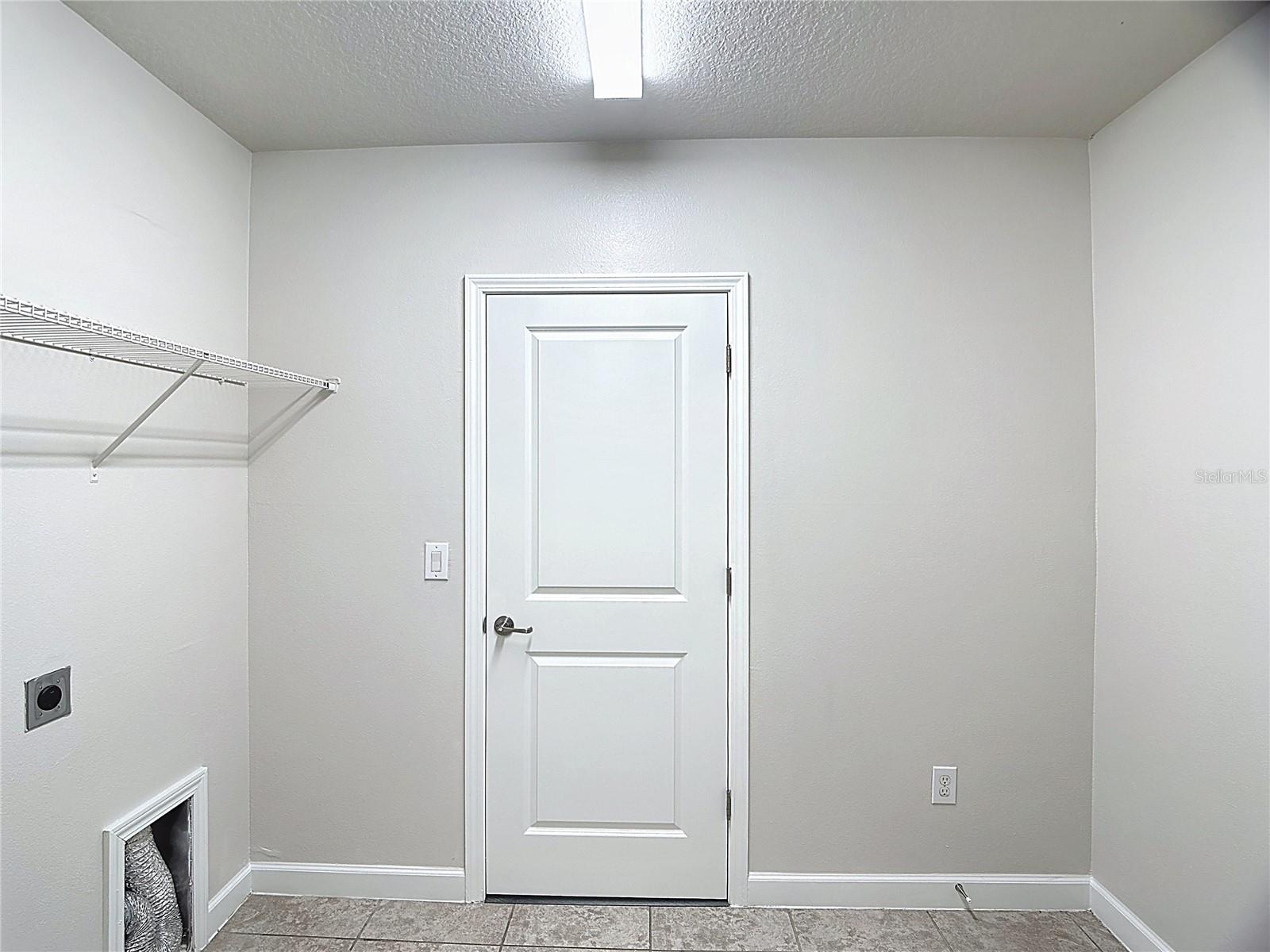 Image 41 of 54 For 5004 Bella Armonia Circle