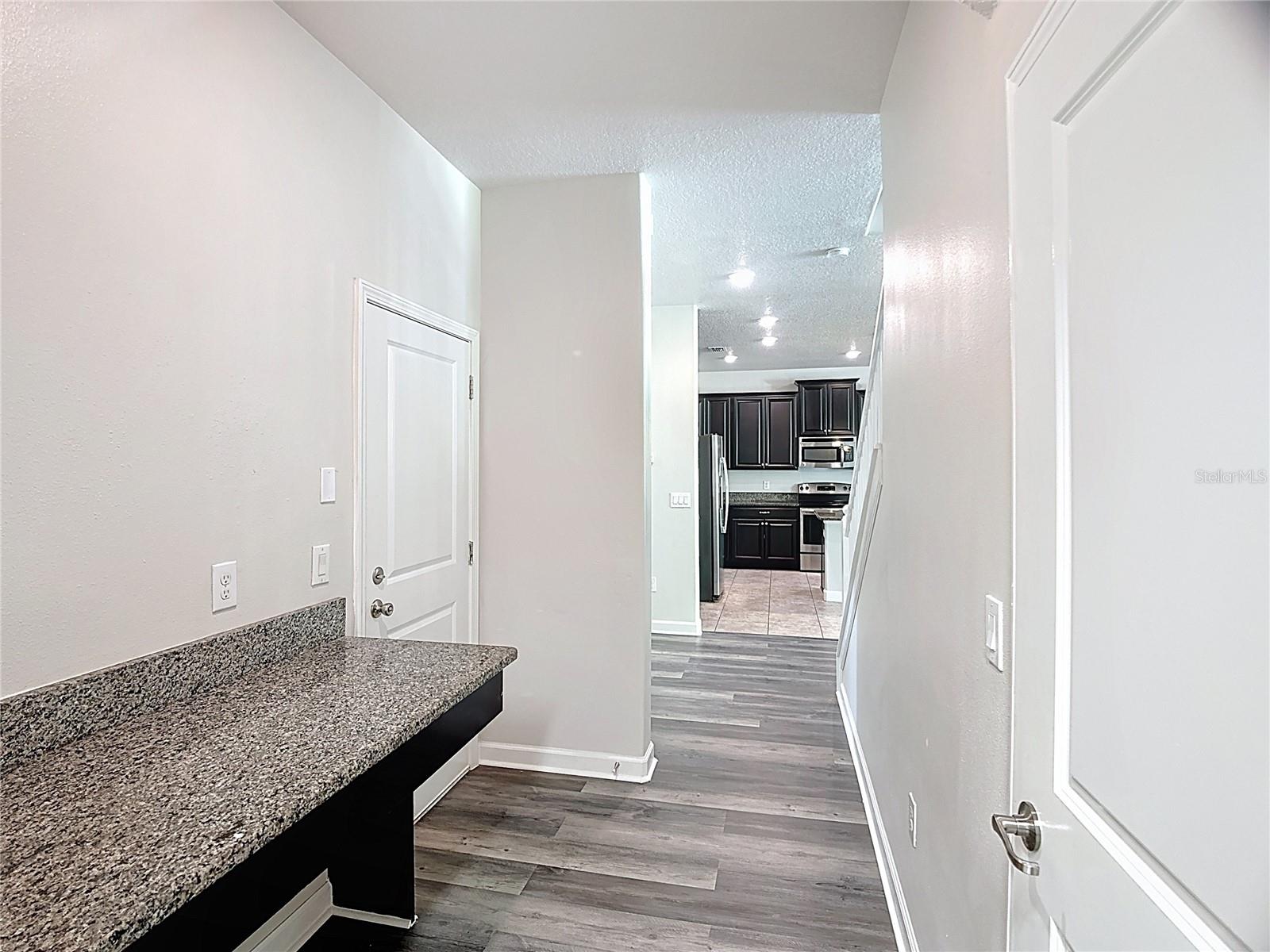 Image 43 of 54 For 5004 Bella Armonia Circle