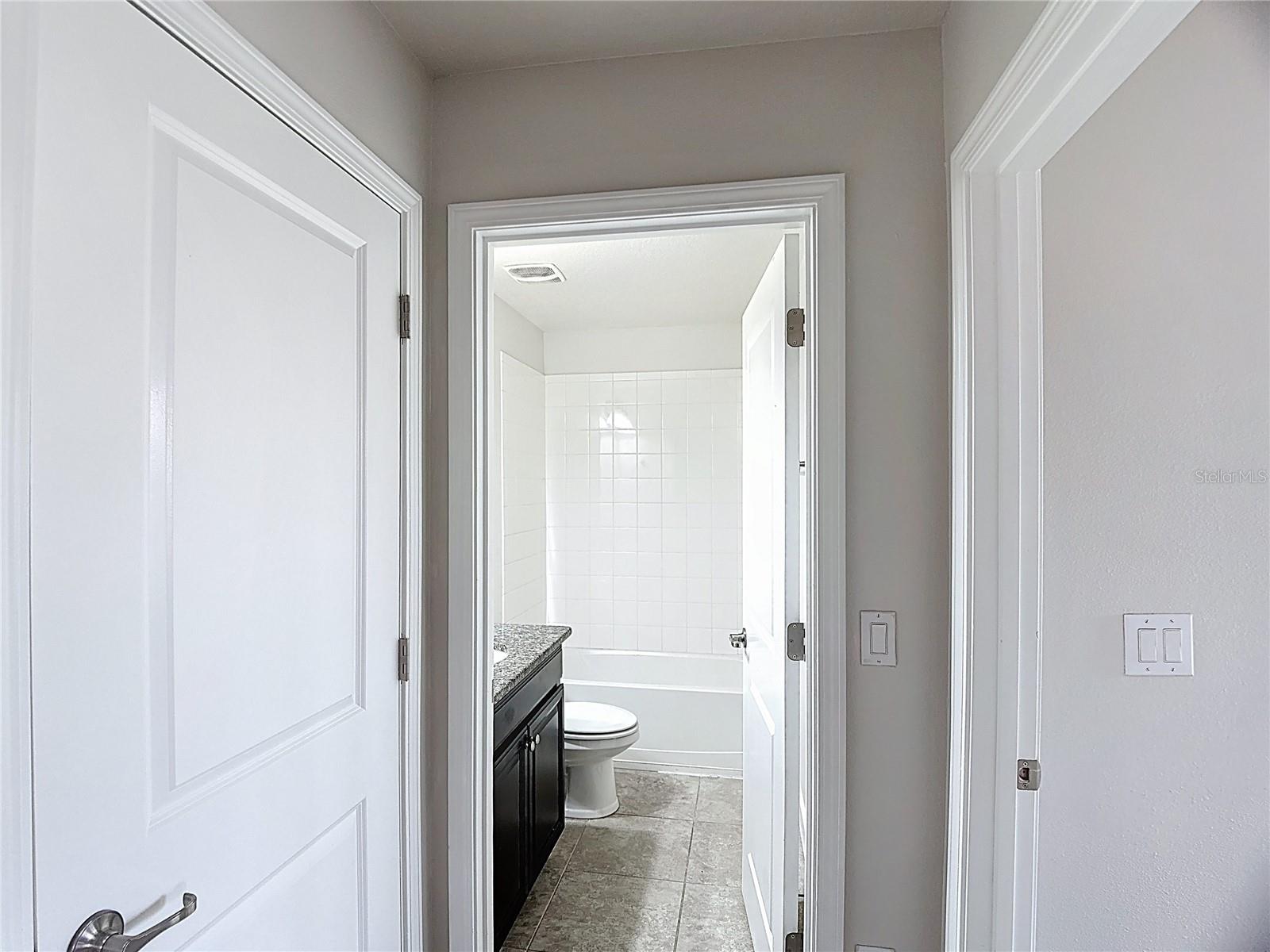 Image 51 of 54 For 5004 Bella Armonia Circle