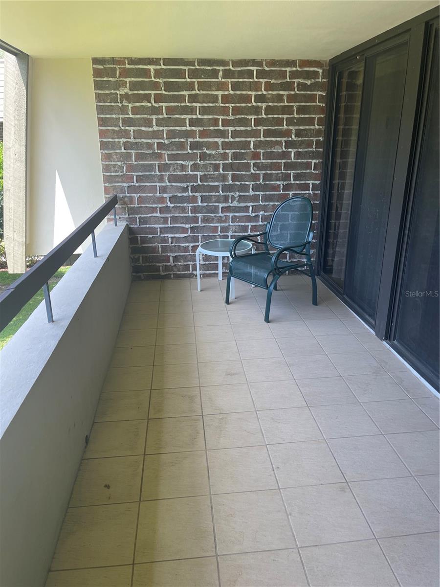 Image 18 of 19 For 36750 Us Highway 19 N 4-205