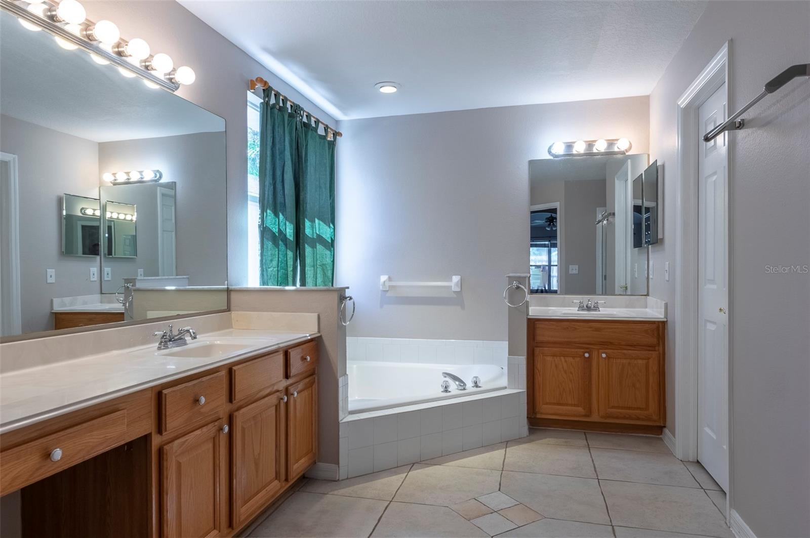 Image 12 of 42 For 15017 Shaw Road